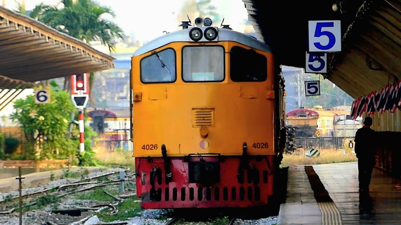 รวมรถจักรGEK 4001,4025,4026,4037 รถไฟรุ่นคุณปู่ทั้งทำขบวนและสับเปลี่ยนจอดเต็มแขวงกรุงเทพ