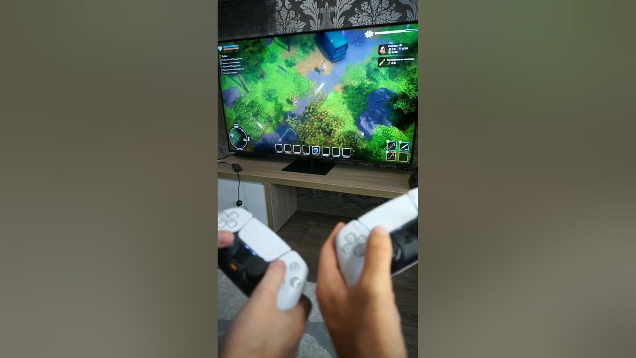 Ps игры на двоих. Приставка для игр сони плейстейшен 4 на телевизоре. Человек,играющий в пс 5. Как играть вдвоем playstation 4. Sony play 4.