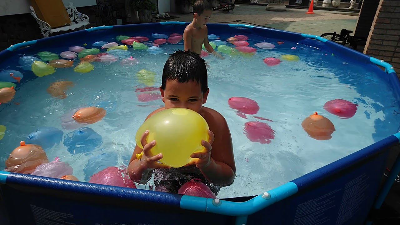 Piscina llena de globos 🎈 🎈 🎈 🎉 🎉 🎉 - YouTube