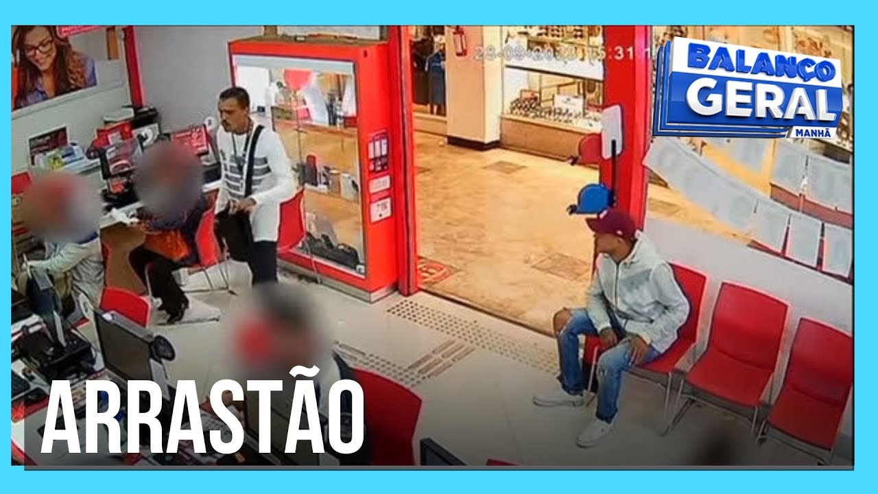 Criminosos realizam arrastão e roubam duas lojas de shopping de Guarulhos