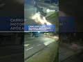 Carro capota, mas motorista segue viagem após acidente em SC. 📲 #RecordNews #Notícias #Shorts