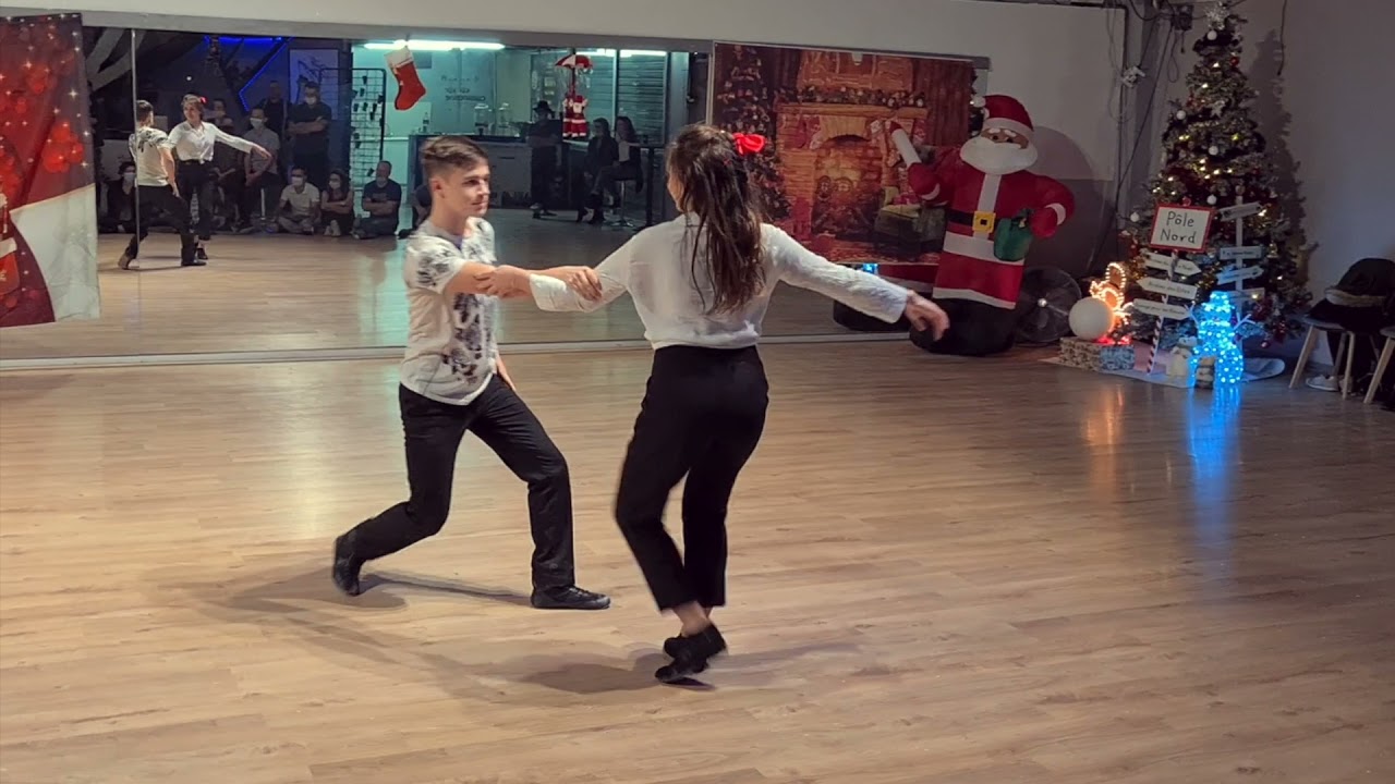 Afire Love West Coast Swing Impro L o Lorenzo Ma na Vila Cobarsi
