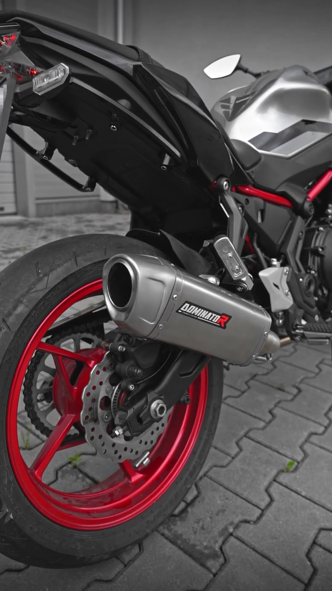 Kawasaki Z650 & Full Dominator S6 Exhaust - sound check