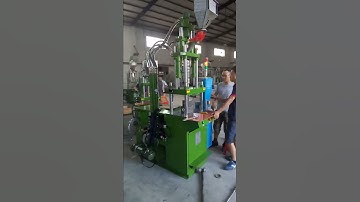 35 ton vertical injection molding machine