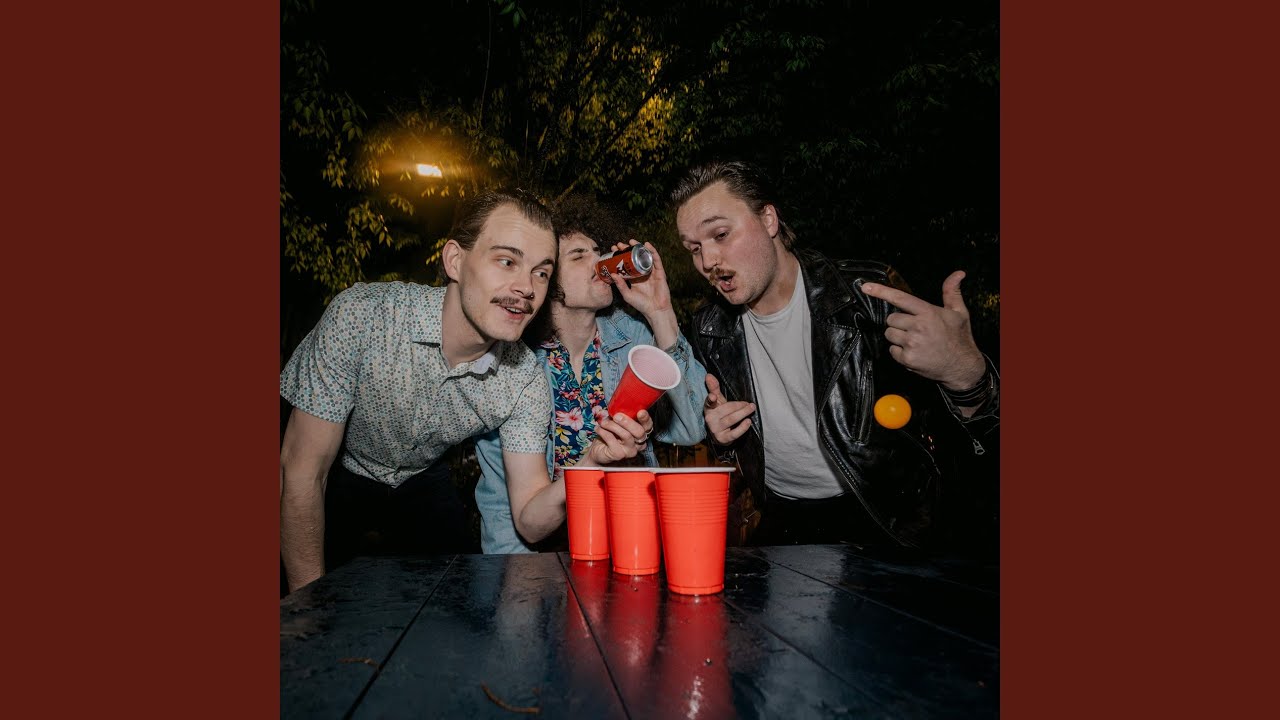 Designated Driver auf YouTube ansehen Designated Driver auf YouTube ansehen