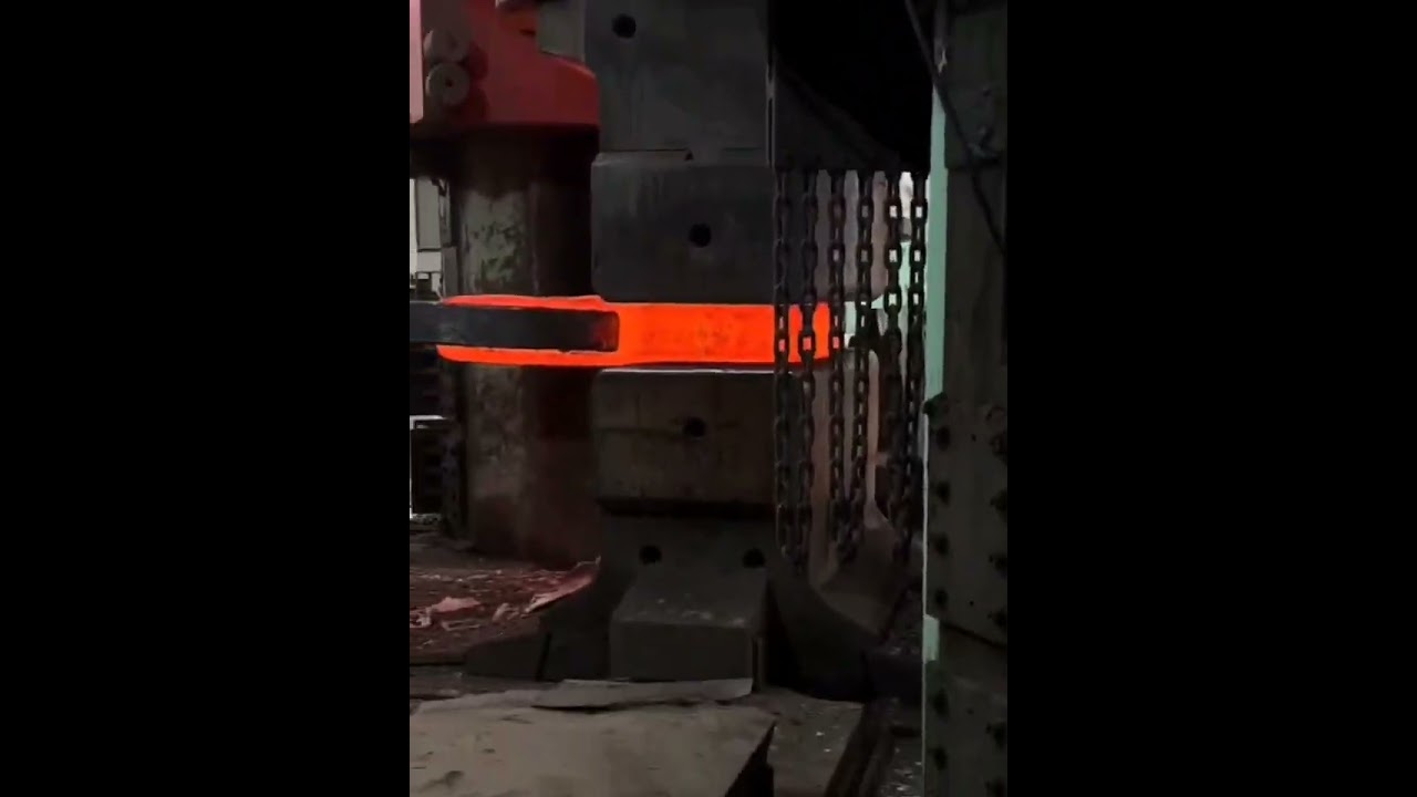 Forging process of titanium slab. 