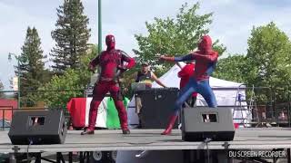 Homem Aranha E Deadpool Dançando- Taylor Swift