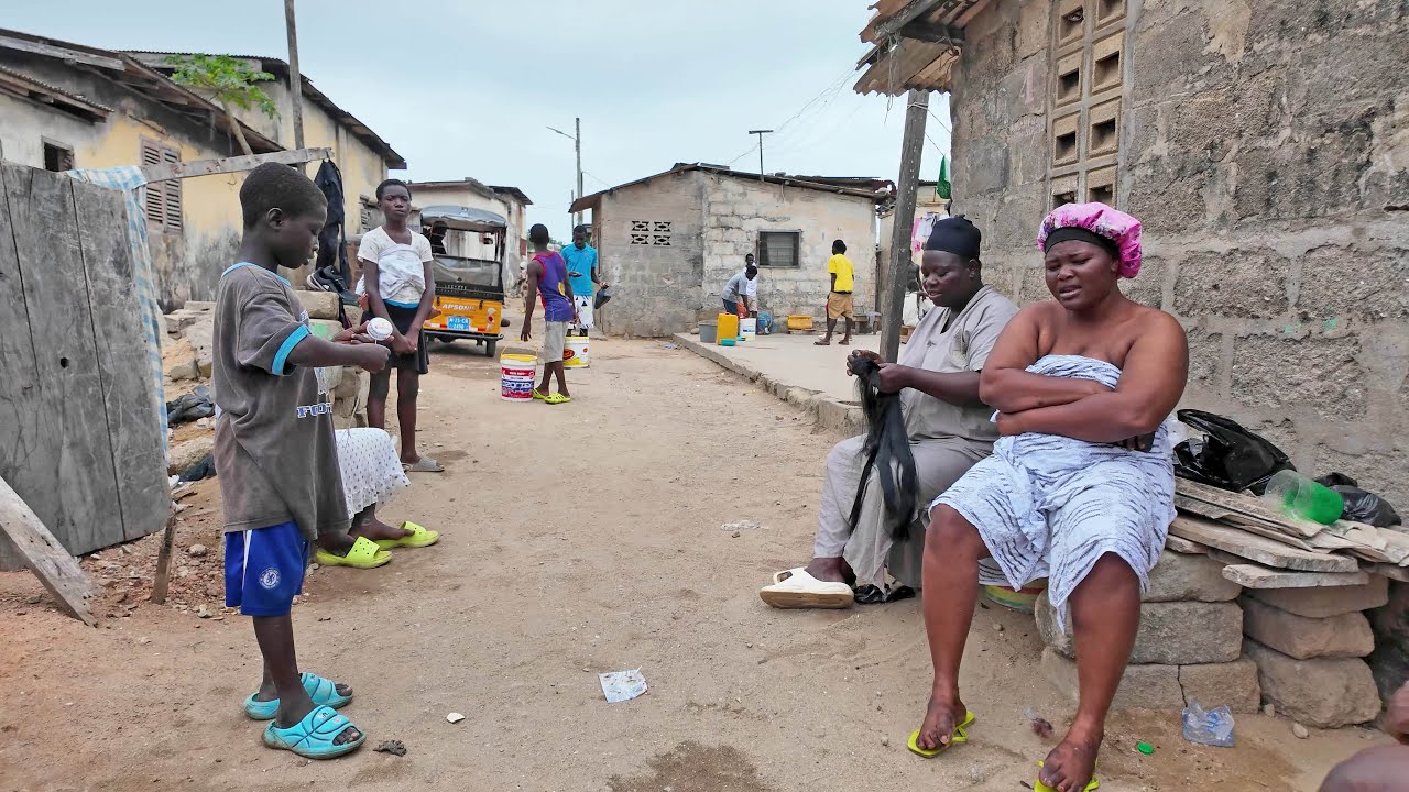 REAL LIFE IN LOCAL COMMUNITY IN GHANA CAPE COAST