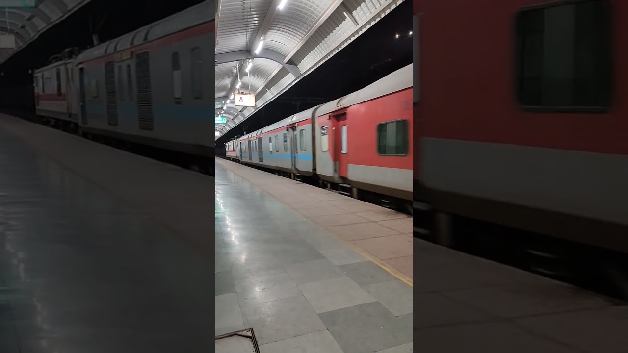 22692 Bangalore Rajdhani at RKMP. 