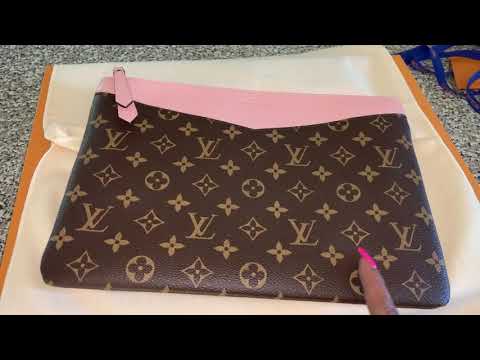 vuitton pouch pink