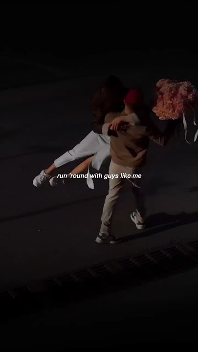 Girls Like You - Maroon 5 (Lyrics) | 'Cause girls like you run 'round with guys like me | Aesthetic