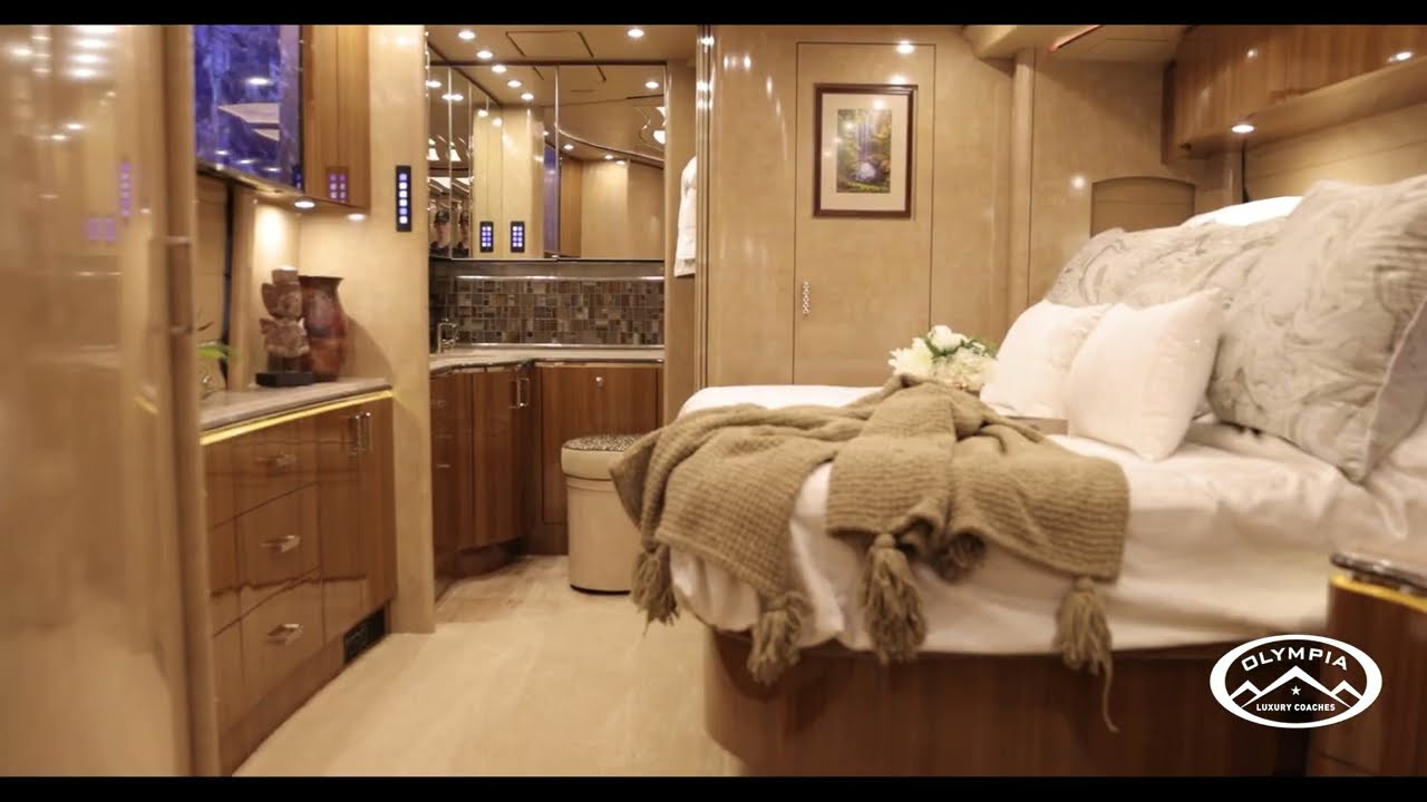 2017 Prevost H3 45 Marathon Coach 1249 at Olympia Luxury Coaches
