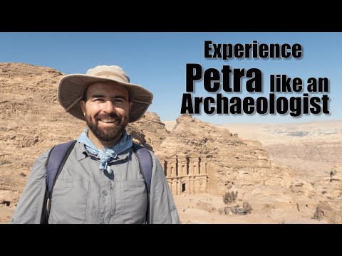 An Archaeologist’s Top