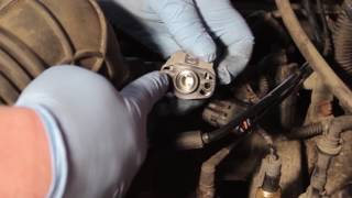How To Replace the Throttle Position Sensor on a Jeep Cherokee
