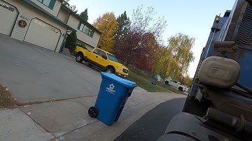 GoPro Video- Autocar WXLL Heil 7000 Collecting Recycling