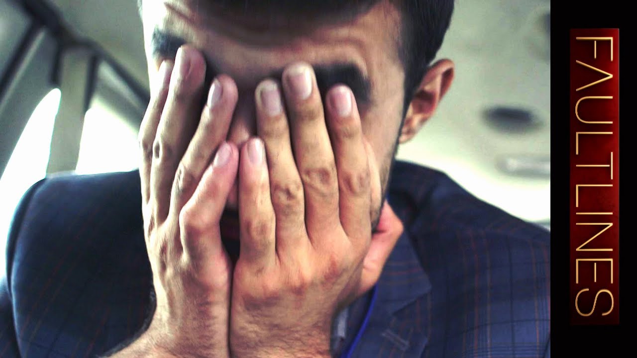 المترجمون الأفغان: الخروج من المخابئ | خطوط الصدع