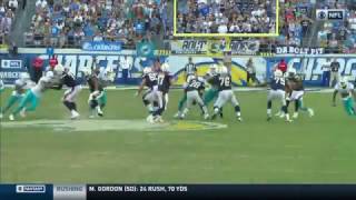 Kiko Alonso Returns Interception 60 Yards For TD!