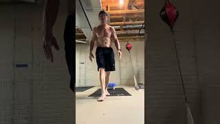 Pike push-up #calisthenicsbasics #pikepushups #bodyweighttraining