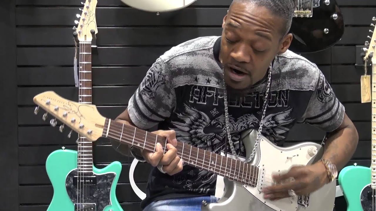 Eric Gales Plays John Page Classic at NAMM ’16 – Track 3