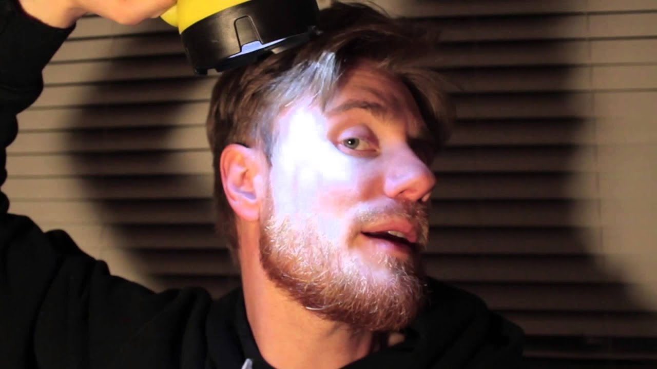 Grow a Beard: Patchy Beard Advice- Tip #2 Lighting 