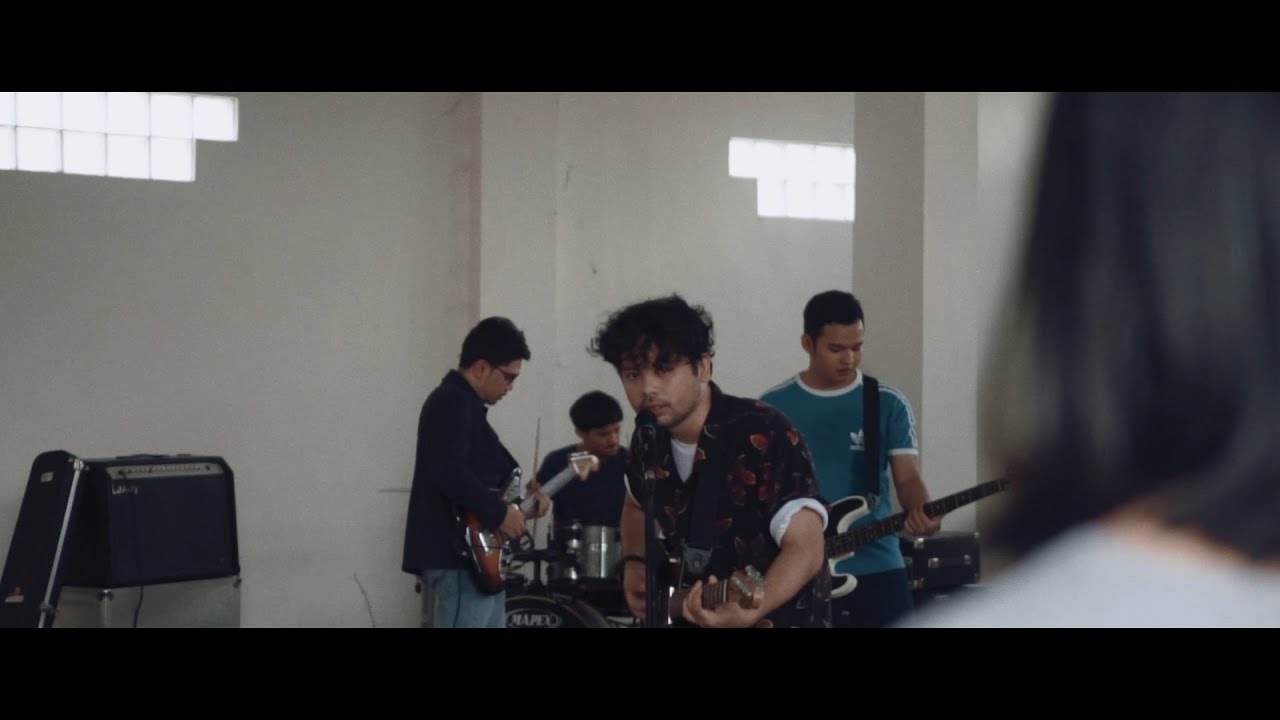 Guarda Beetleflux - Somber (Official Music Video) su YouTube Guarda Beetleflux - Somber (Official Music Video) su YouTube