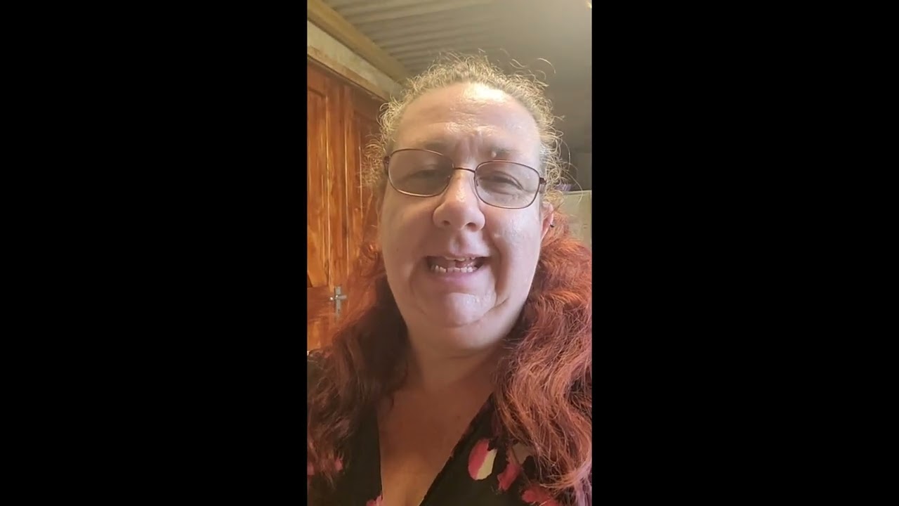 Crafting Hideaway! : Inside my craft sanctuary shed 🥰 