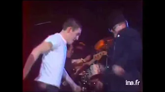 Madness - Swan Lake (Live Paris) Madness - Swan Lake (Live Paris)