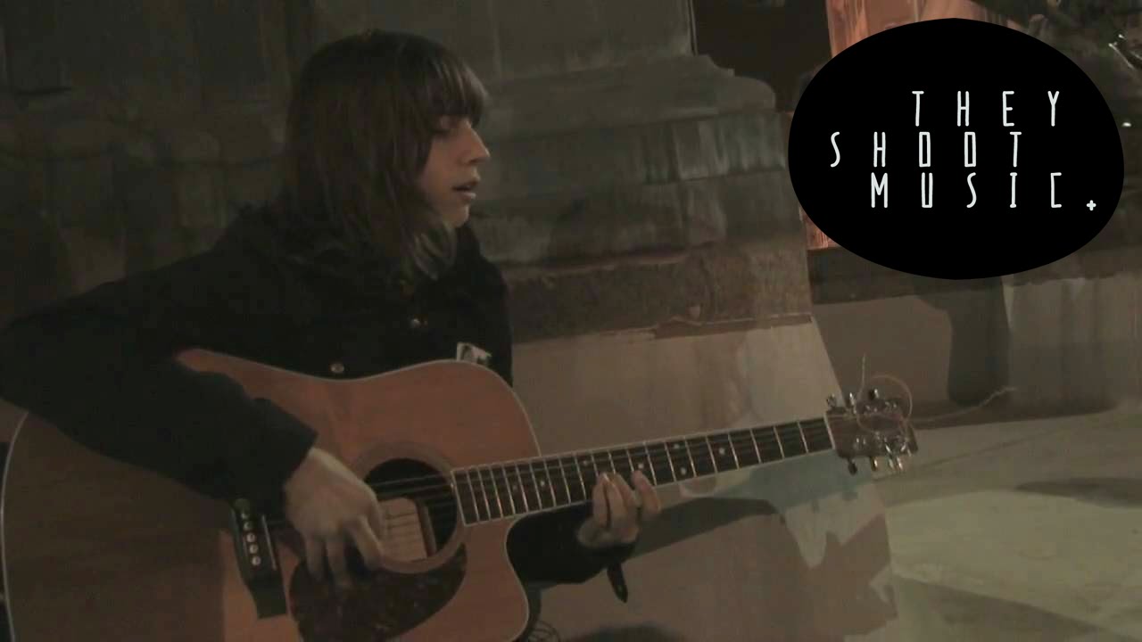 YouTube에서 Tiny Vipers - Aron / THEY SHOOT MUSIC 보기 YouTube에서 Tiny Vipers - Aron / THEY SHOOT MUSIC 보기