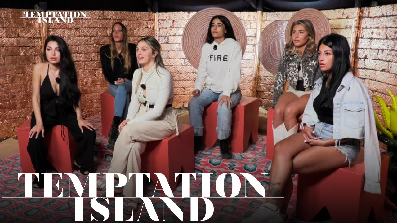 Temptation Island 2024 - Jenny e Alessia commentano l'arrivo dei fidanzati nel villaggio