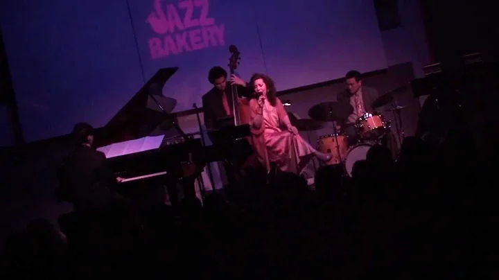 JACKIE RYAN "Bsame Mucho" The TAMIR HENDELMAN Trio