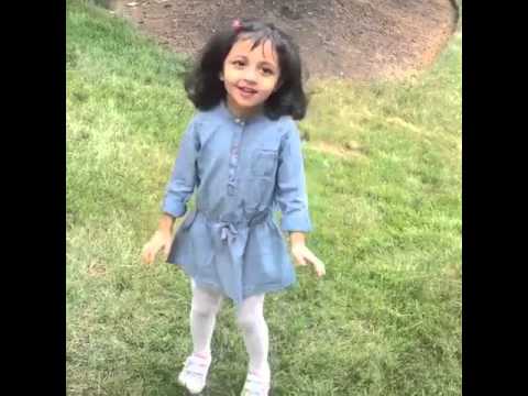 سفانا ترقص على طويرات