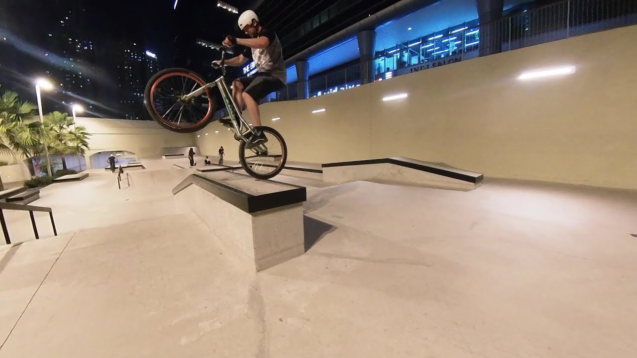 Skatepark Fun Mike Dragan Rick insta360 trials skatepark YouTube