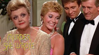 Flirting with Jessica at the Roulette Table | Murder, She Wrote