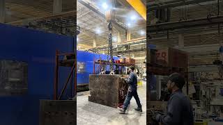 Crane Skills Flipping Injection Mold