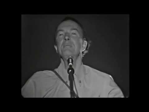 PETE SEEGER ①　Cotton Eyed Joe (Live in Sweden 1968)