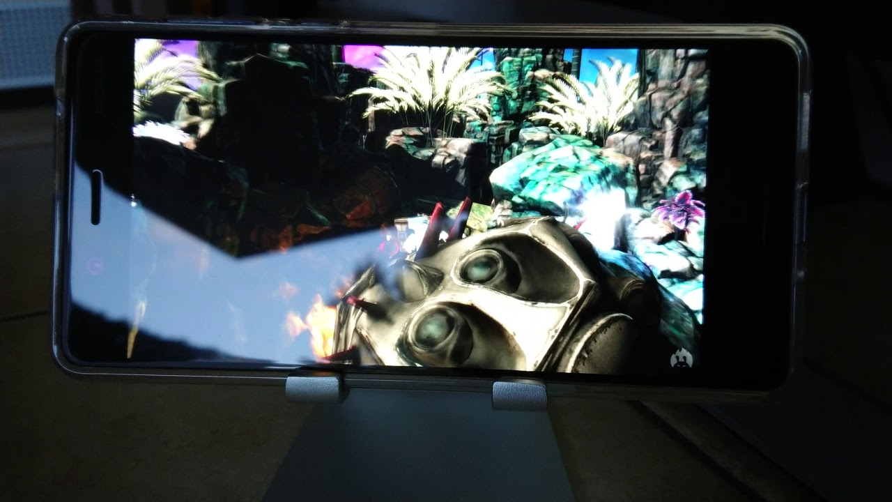 Nokia 8 by HMD Global (Nokia) - AnTuTu Benchmark v7.0.4 filmed by Sony Xperia XZ Premium in 4K