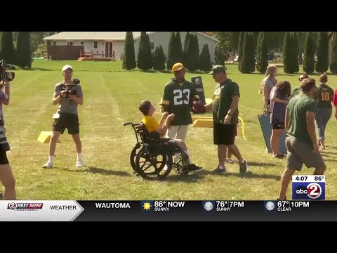 Packers outreach football camp at Syble Hopp School in De Pere