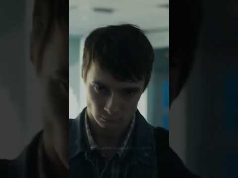 принёс "гитару" в школу 😱| код фильма #656 #shorts