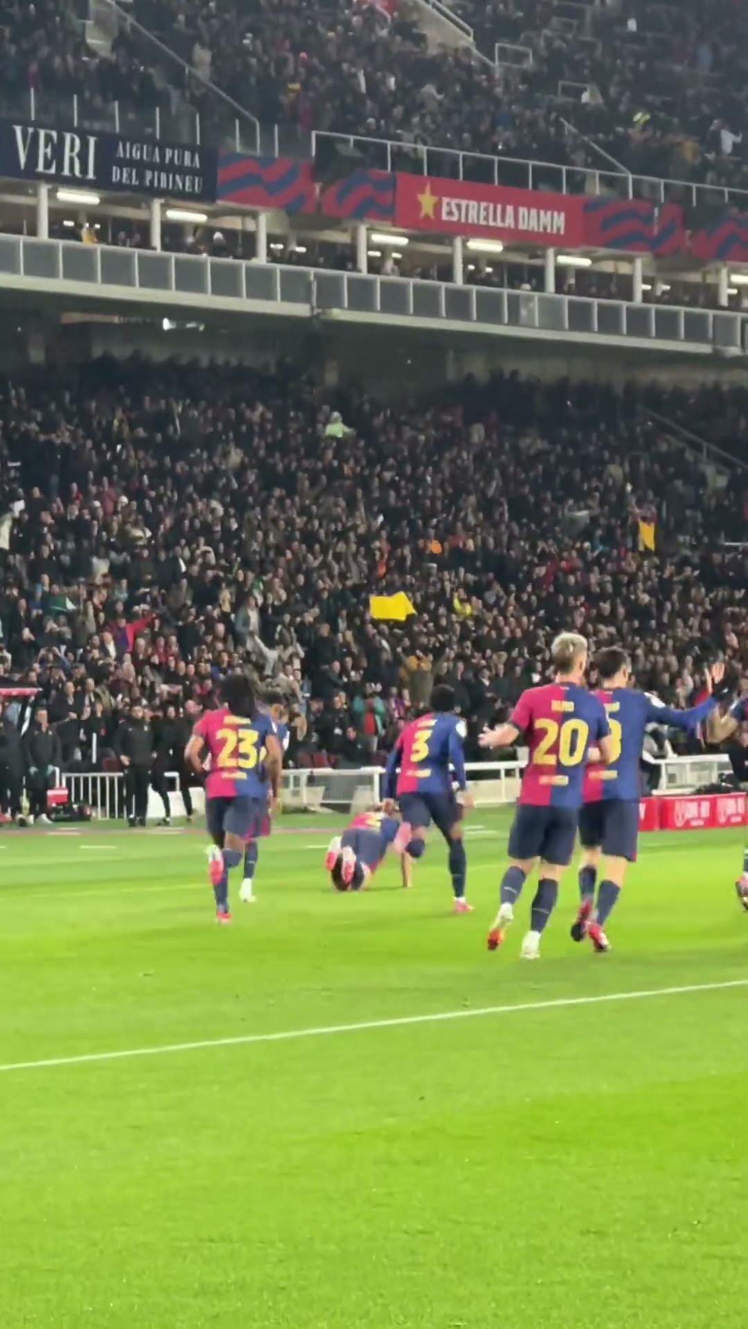 El seu primer gol amb el Barça ?❤️ #fcbarcelona #football #shorts #cubarsi