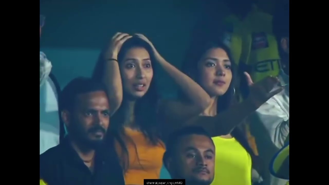 dhoni csk fangirl reaction viral meme template with download link 🖇️