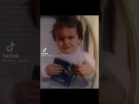 Денис Теофиков Mi Gna Denis Teofikov Денис Теофиков с негови приятели 