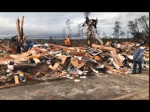 RAW VIDEO: Tornado damage in Beauregard, Alabama