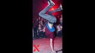 Invaders Must Die/Handhop by Ezzy