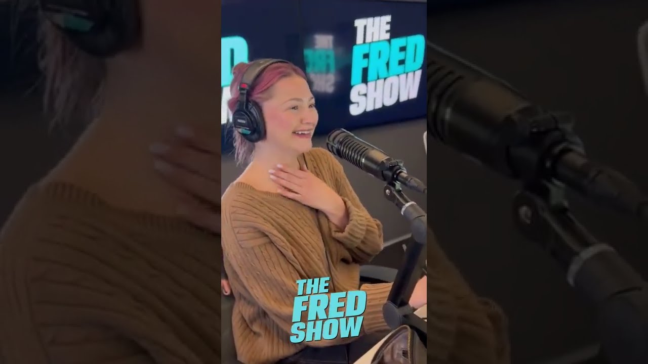 Life As Snoop Dogg's Blunt Roller