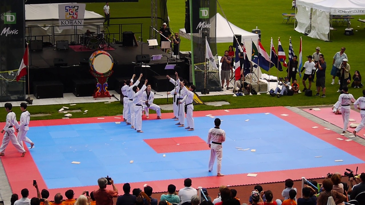 Kukkiwon Taekwondo Demonstration 2017 @ Swangard Stadium - Korean Cultural Heritage Society