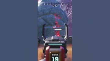 Didn’t look where he was going #apexlegends #bloodhound #apex #apexlegendsclips #gaming