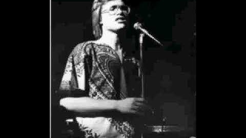 Paul Schweiger sings Mark Holden