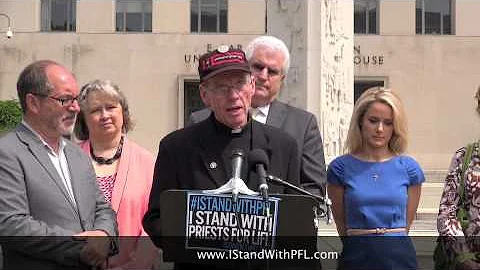 Fr Denis Wilde Stands for the 1st Amendment with P...