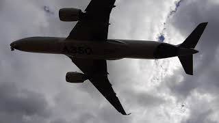 Last Flight for JMR & FCH : A350XWB - (MSN1) / [F-WXWB] | Training Touch & Go RNW32R