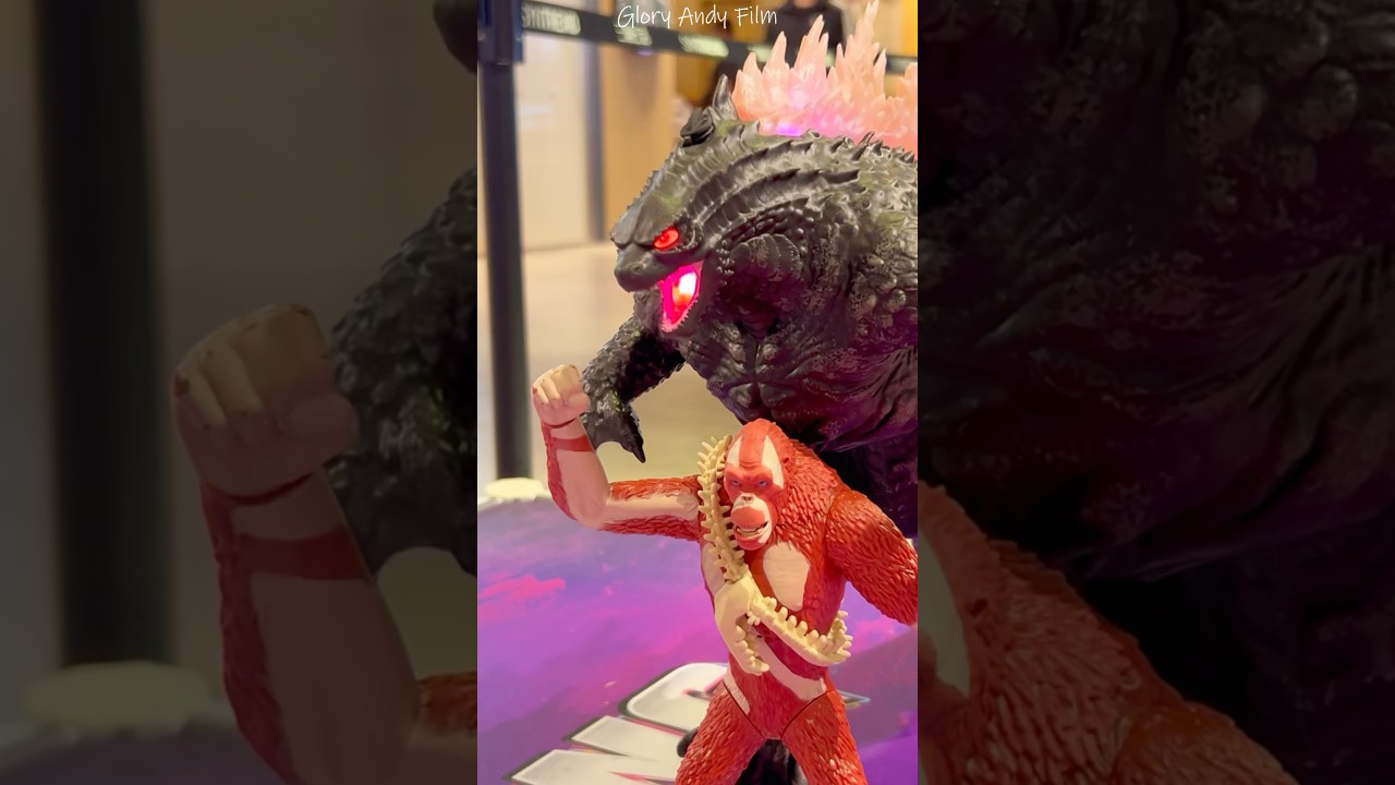 FUNNY Godzilla x Kong The New Empire Toys? 🤣 